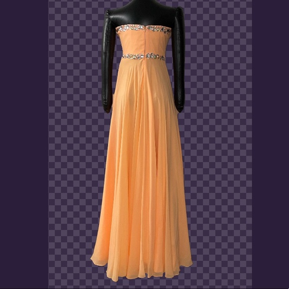 Gown - Picture 2 of 2